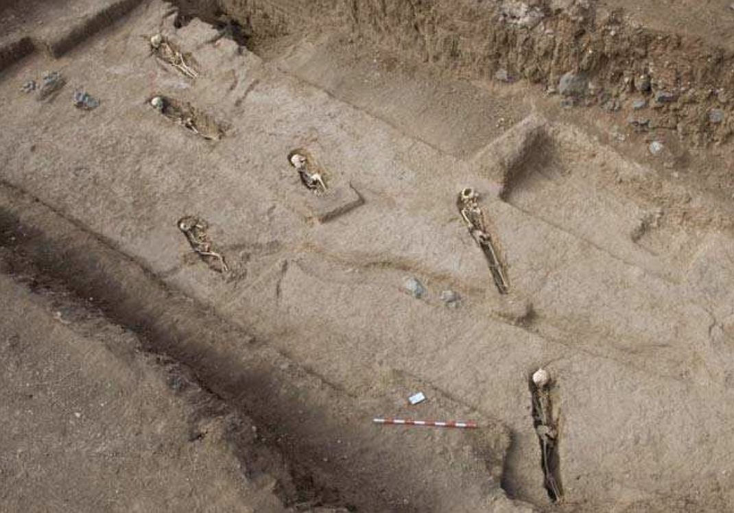 Finca Clavjo burial ground